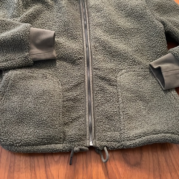 CASSIA SHERPA BOMBER size Small - Picture 5 of 7